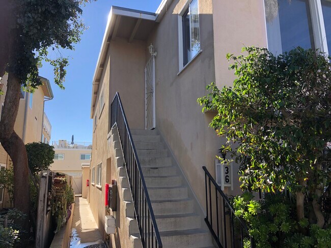 Stairs to front door - 36 7th St