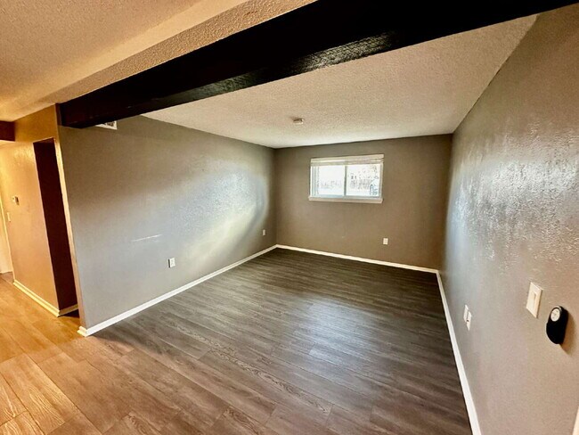 Foto del edificio - "Charming 2-Bed Condo in Golden, CO - Cozy Living!"