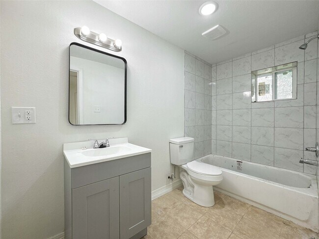 Foto del edificio - 411 Ave A