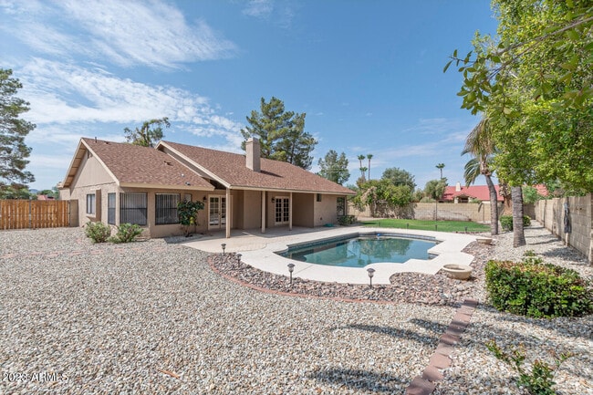 Foto del edificio - 4402 E Beverly Ln