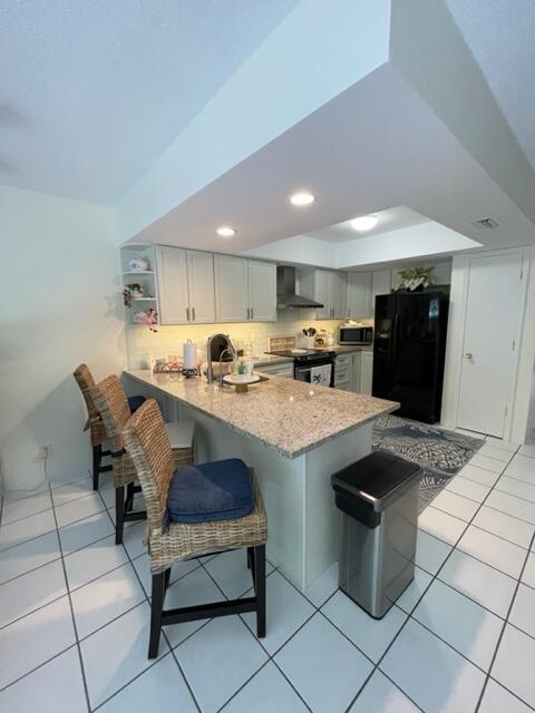 Building Photo - 266 NE Wavecrest Way