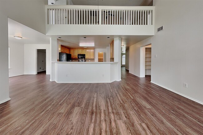 Foto del edificio - 14750 Autumn Glen Ct