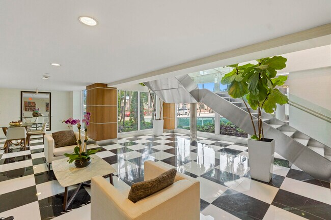 Foto del edificio - 1800 N Bayshore Dr