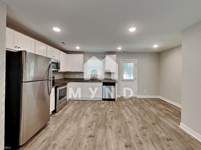 Building Photo - 3 br, 2.5 bath House - 155 McKinnon Ave NE
