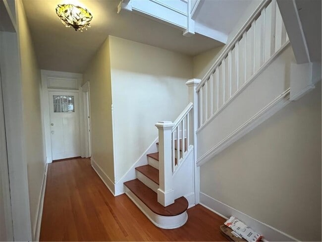 Building Photo - 7726 S Claiborne Ave