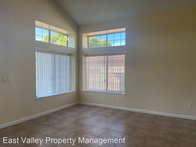 Foto del edificio - 3 br, 2.5 bath House - 28476 Wisteria Ln