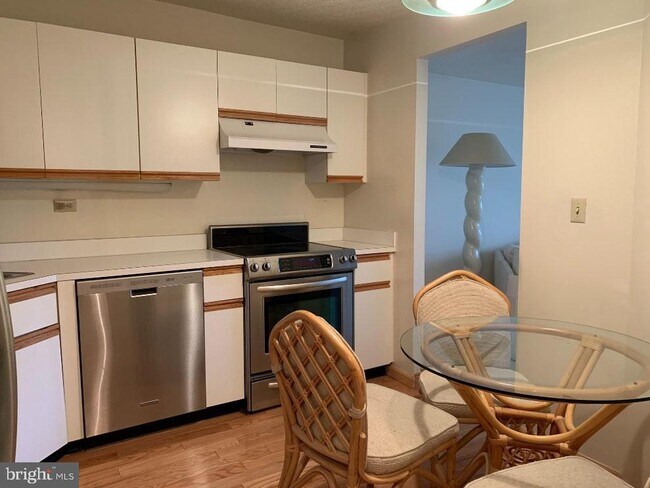 Foto del edificio - 233 S 6th St