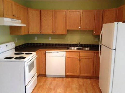 Photo du bâtiment - 3 Bedroom 1 Bath - Budget Friendly