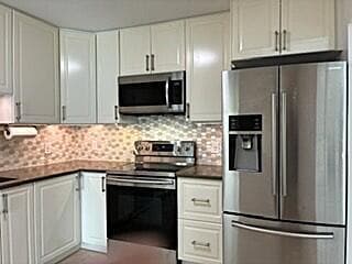 Foto del edificio - 671 Liberty Pointe Dr