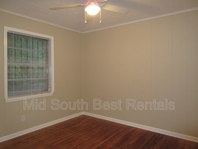 Foto del edificio - 5134 Stacey Rd