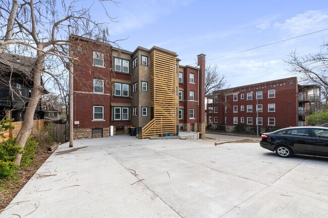 Foto del edificio - COLONIAL