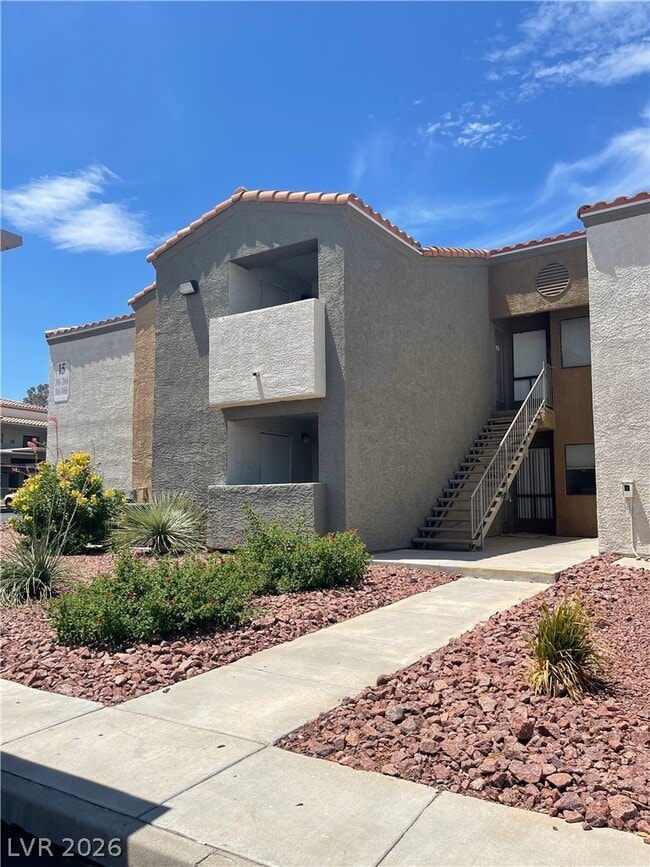 Building Photo - 3151 N Soaring Gulls Dr