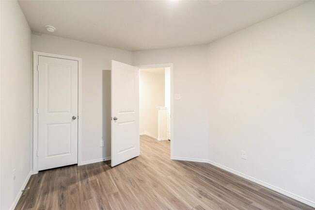 Building Photo - 13478 Musky Dr