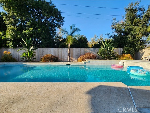Foto principal - 913 Clemensen Ave