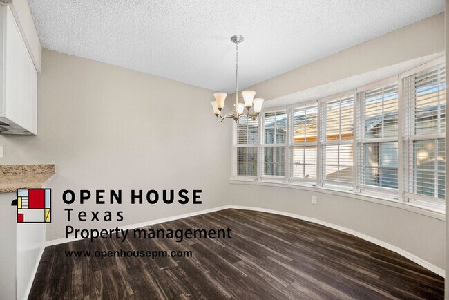 Building Photo - 9009 Bryson Dr, Dallas