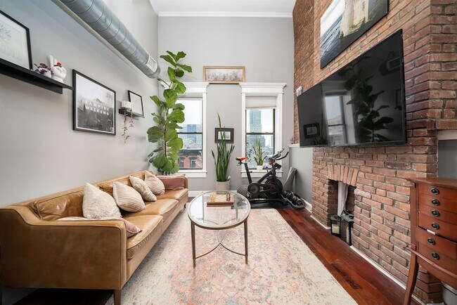 Foto del edificio - 515 Manila Ave