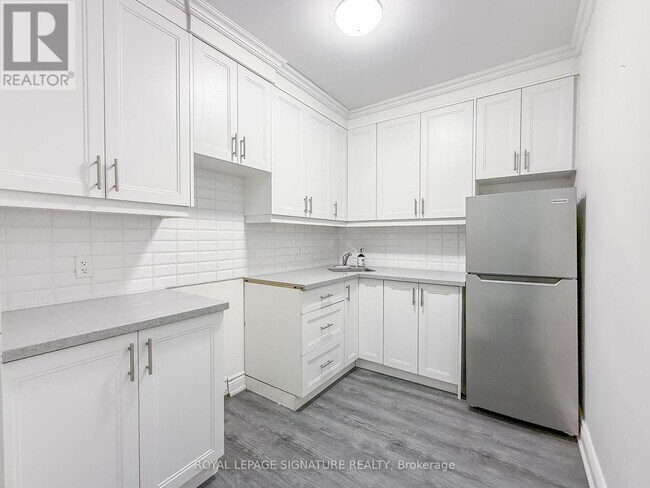 Photo du bâtiment - 394 Dovercourt Rd