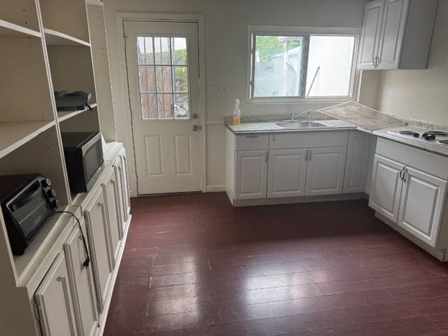 Foto del edificio - 20957 Community St