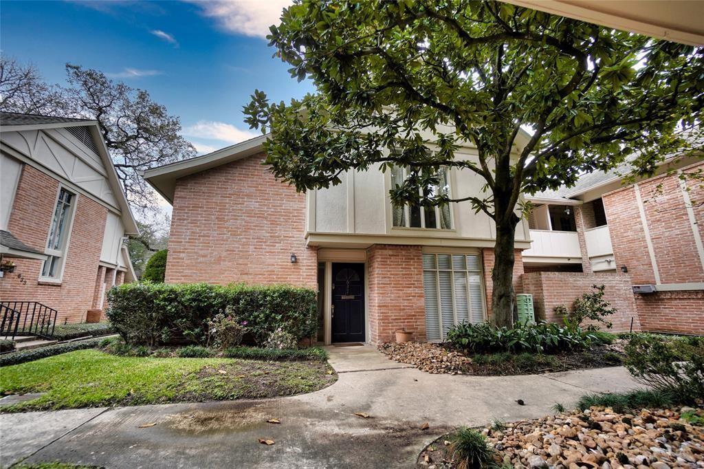 637 S Ripple Creek Dr, Houston, TX 77057 Condo for Rent in Houston