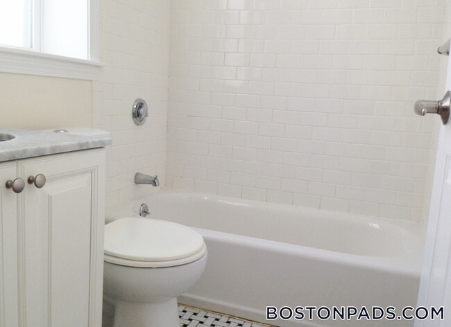 Foto del edificio - 3 Chauncy St