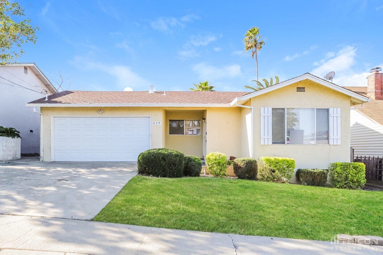 Foto principal - 809 Putnam St