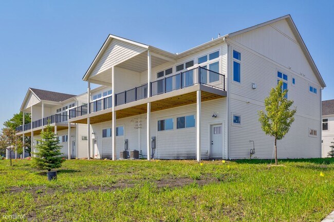 Building Photo - 3 br, 2 bath Townhome - Pleasant View Heights