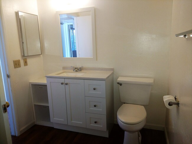 Foto del edificio - M&J Properties 161