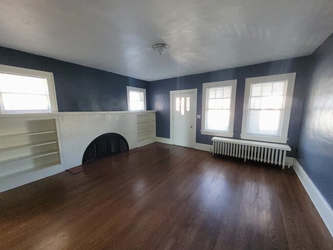 Foto del edificio - 2112 Memorial Ave SW