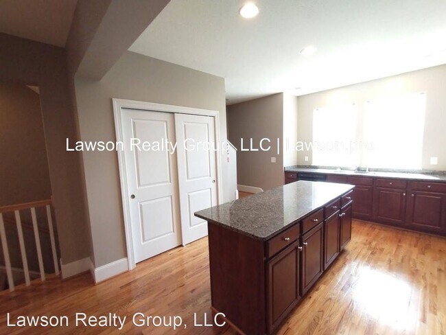 Foto del edificio - 2 br, 2.5 bath House - 3905 Colonial Green...