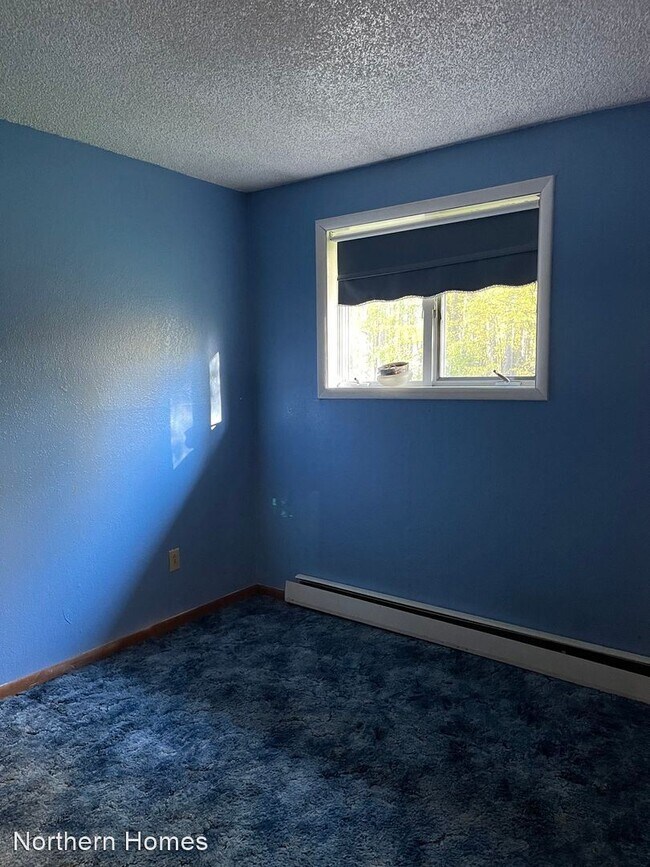Building Photo - 3 br, 1 bath House - 3385 Venus DR