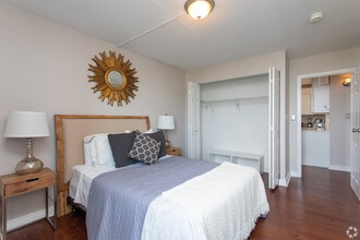 Interior Photo - Lakeview Residences