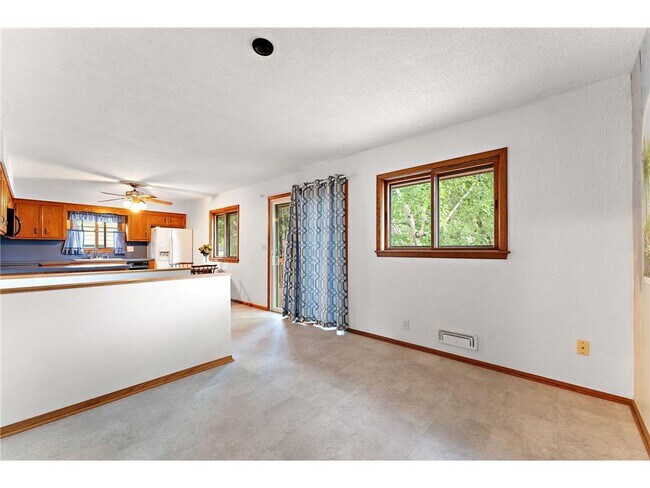 Foto del edificio - 2410 W 106th St
