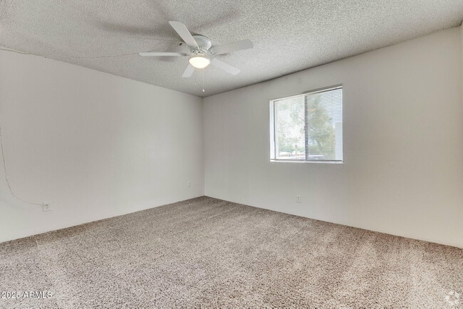 Building Photo - 6505 E Osborn Rd