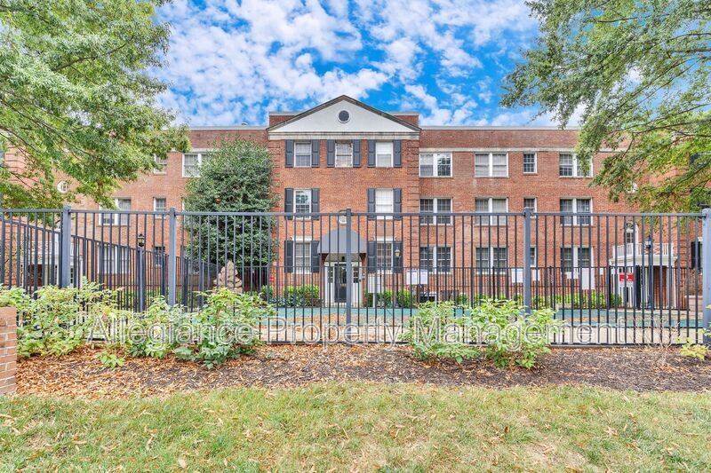 Foto principal - 502 Bashford Ln