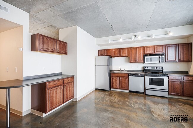 Interior Photo - 1919 Flats