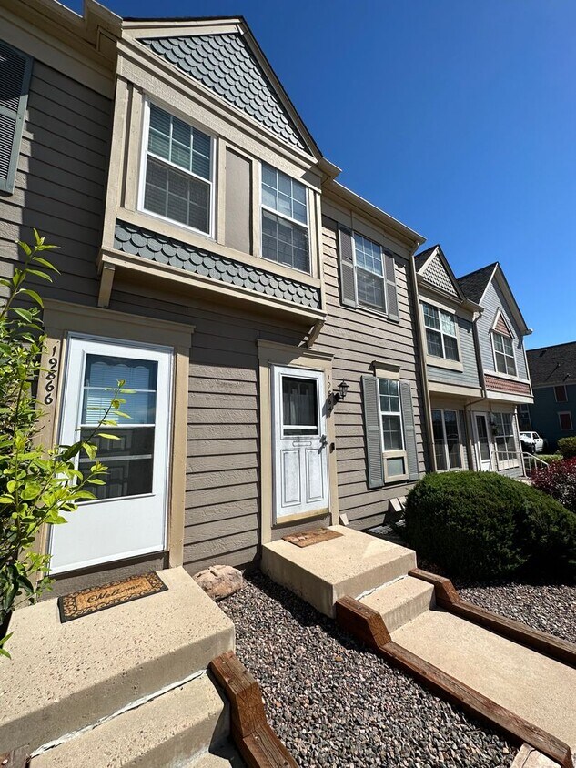 Parker Rowhome - Parker Rowhome