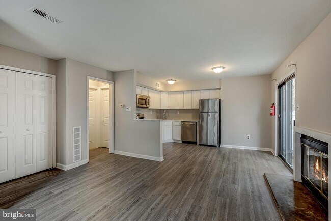 Foto del edificio - 1105 Berwyck Ct