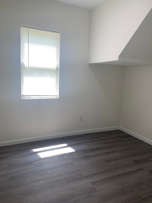 Building Photo - 1104 Lexington Ave. - Open House: Sat. 6/1...