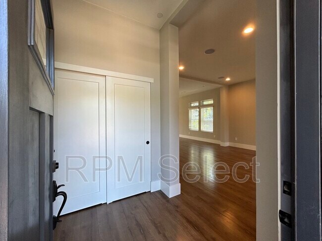 Foto del edificio - 519 8th St