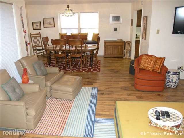Foto principal - 108 Alamo Dr