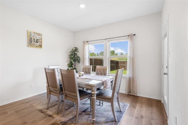 Foto del edificio - 3005 Karsen Ln