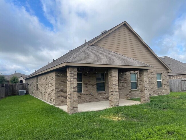 Foto del edificio - 23810 Naples Shore Dr