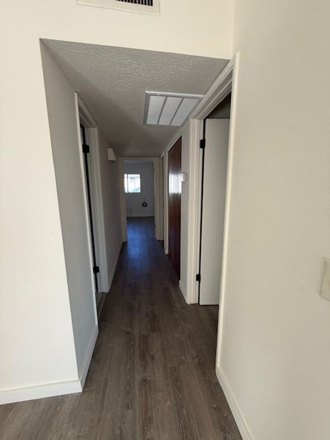 Building Photo - 1322 Marauder Dr