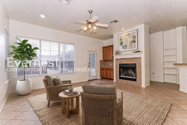 Foto del edificio - 709 W 35th St