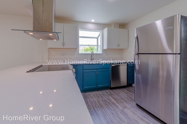 Building Photo - 4 br, 2 bath House - 4023 E Montgomery Ave