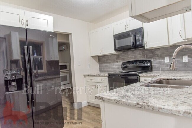 Foto del edificio - 5122 Old Cheney Hwy