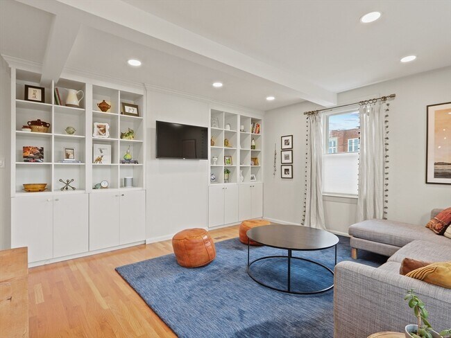 Foto del edificio - 8 Webster St