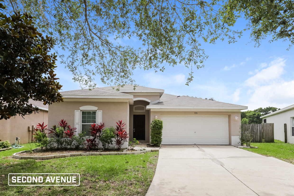 Primary Photo - 726 Star Pointe DR