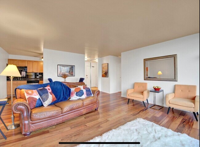 Foto del edificio - 5455 N Sheridan Rd