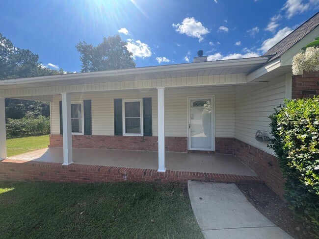 Building Photo - 3 bed 2 bath in River Point